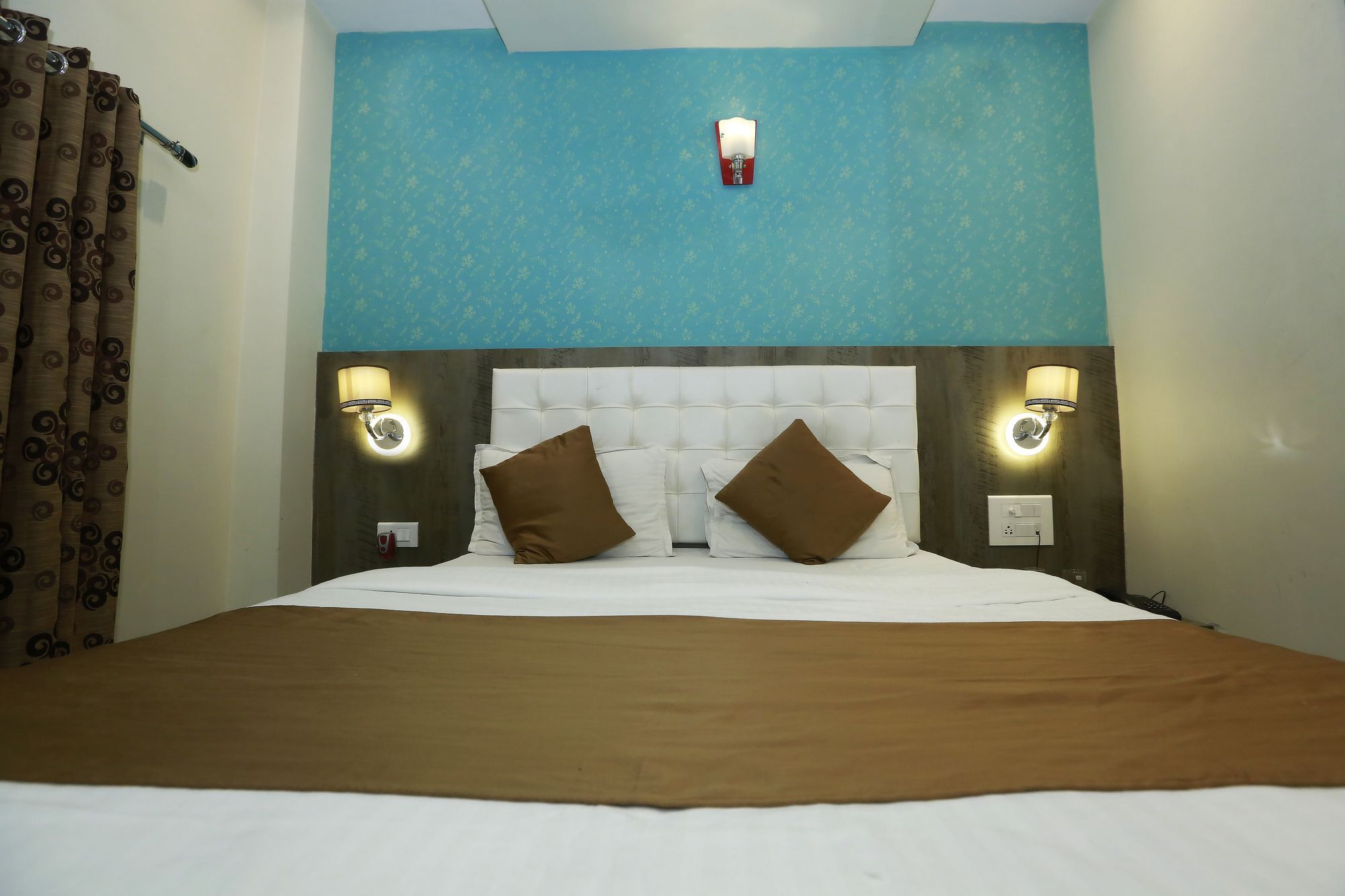 Hotel Grace Inn Mumbai Eksteriør bilde